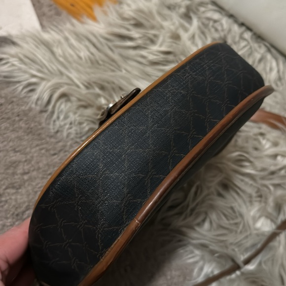 Vintage Longchamp Crossbody Bag-Leather-Brown Tones/Black-Flap Snap Closure - Picture 10 of 17